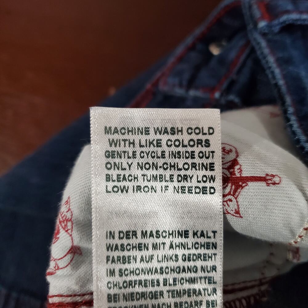 True Religion Kids SE Straight Flap Pocket Dark Wash Jeans Size 8 Youth Unisex - Picture 8 of 9